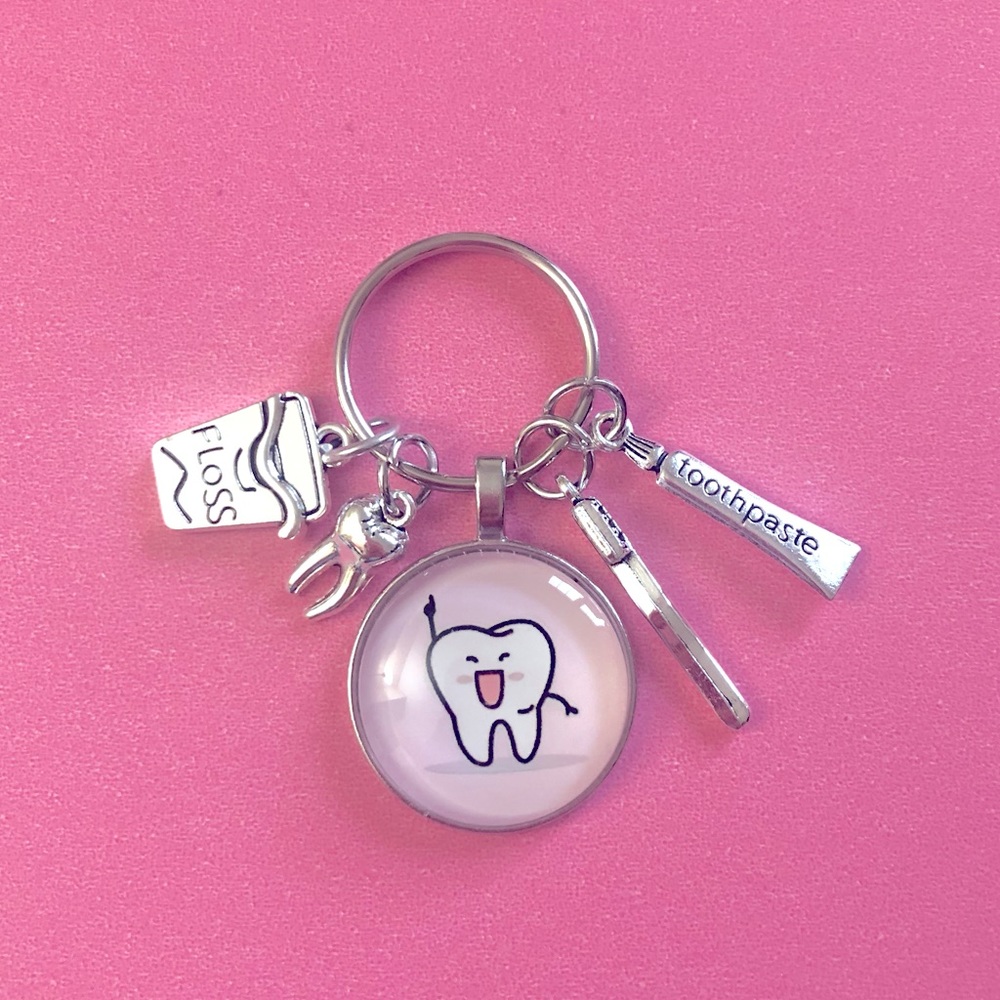 Keychain Dentist, Hygienist, Dental Assistant NEW